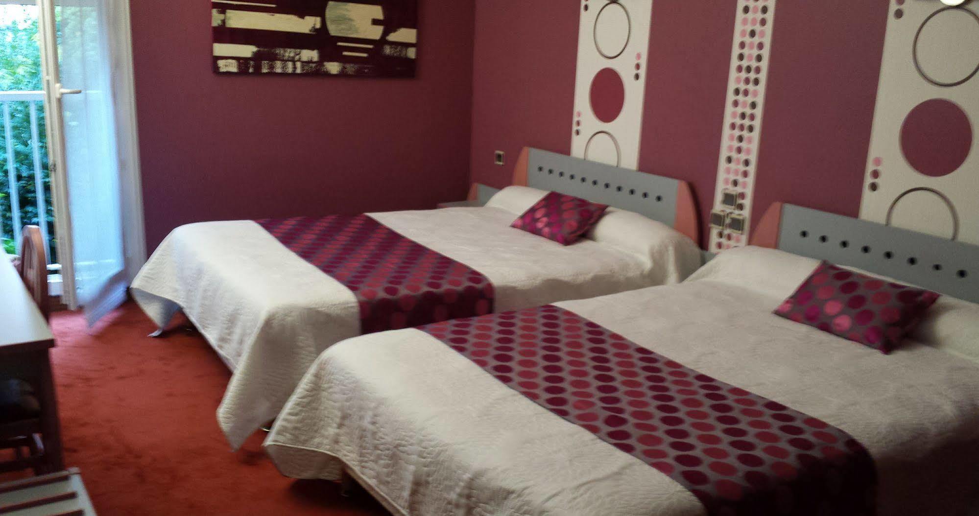 Contact - Des Deux Moulins - Ex Boni 3* Limoges